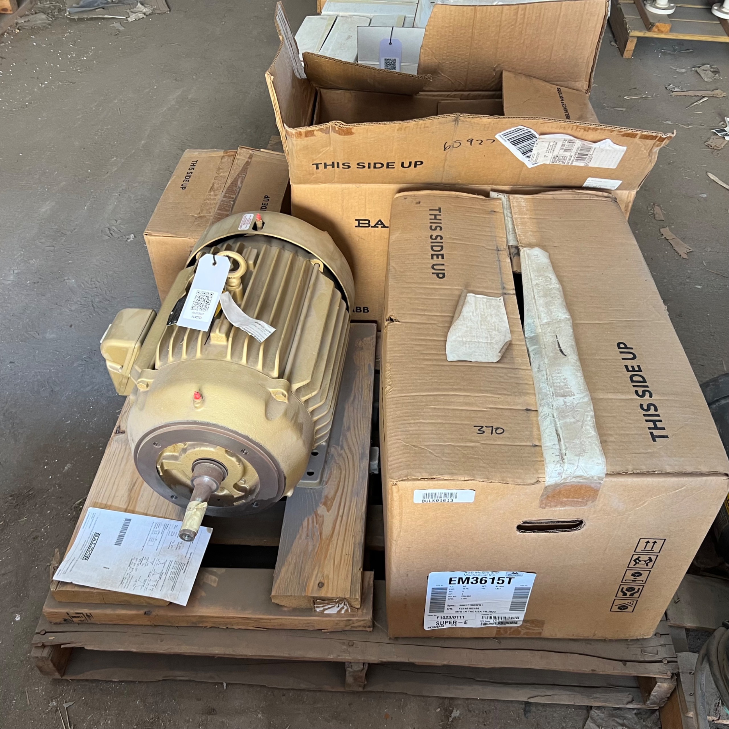 QTY 4: BALDOR/RELIANCER MOTORS - undefined