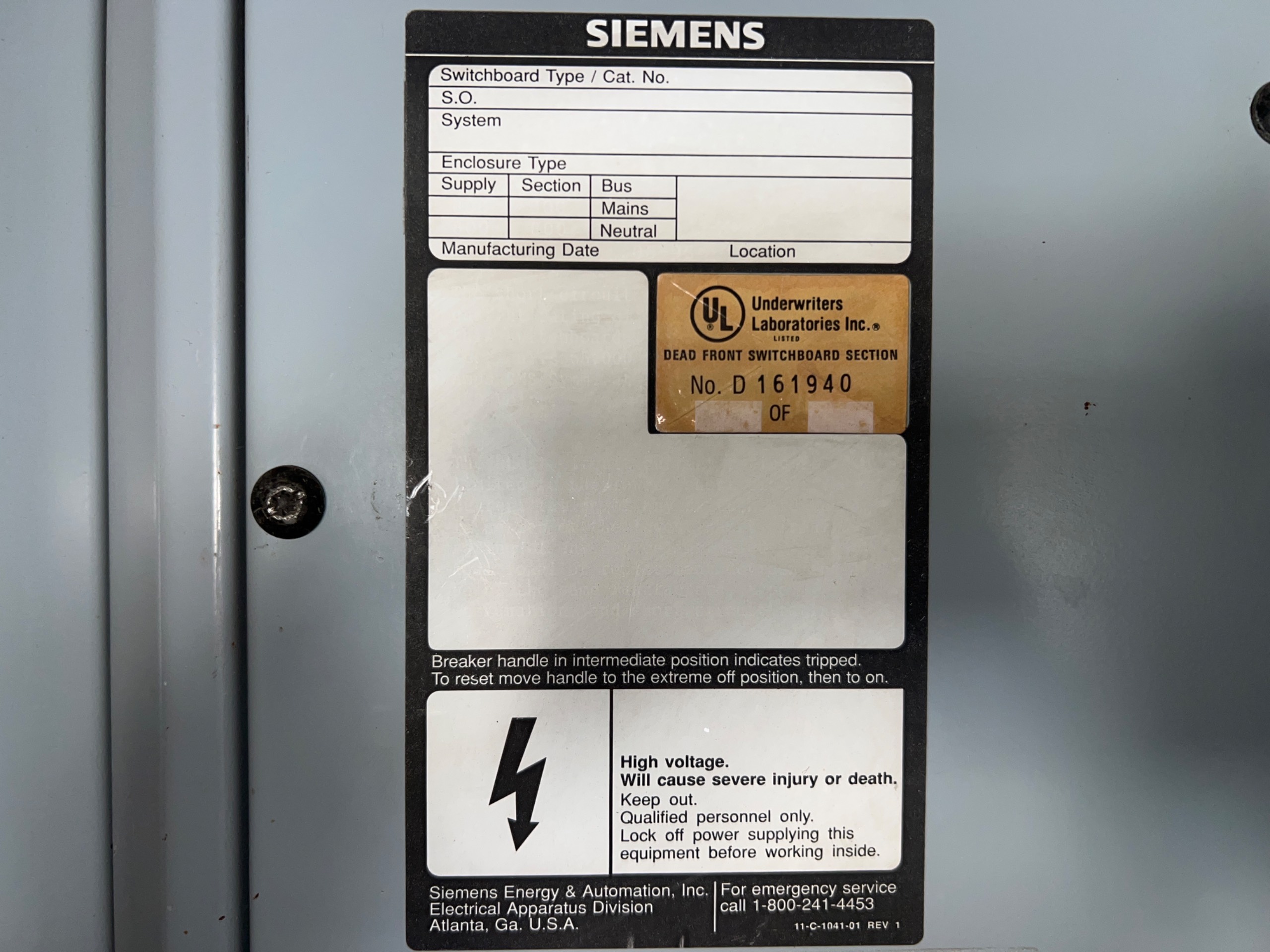 QTY 3: SIEMENS SENTRON SWITCHBOARD - undefined