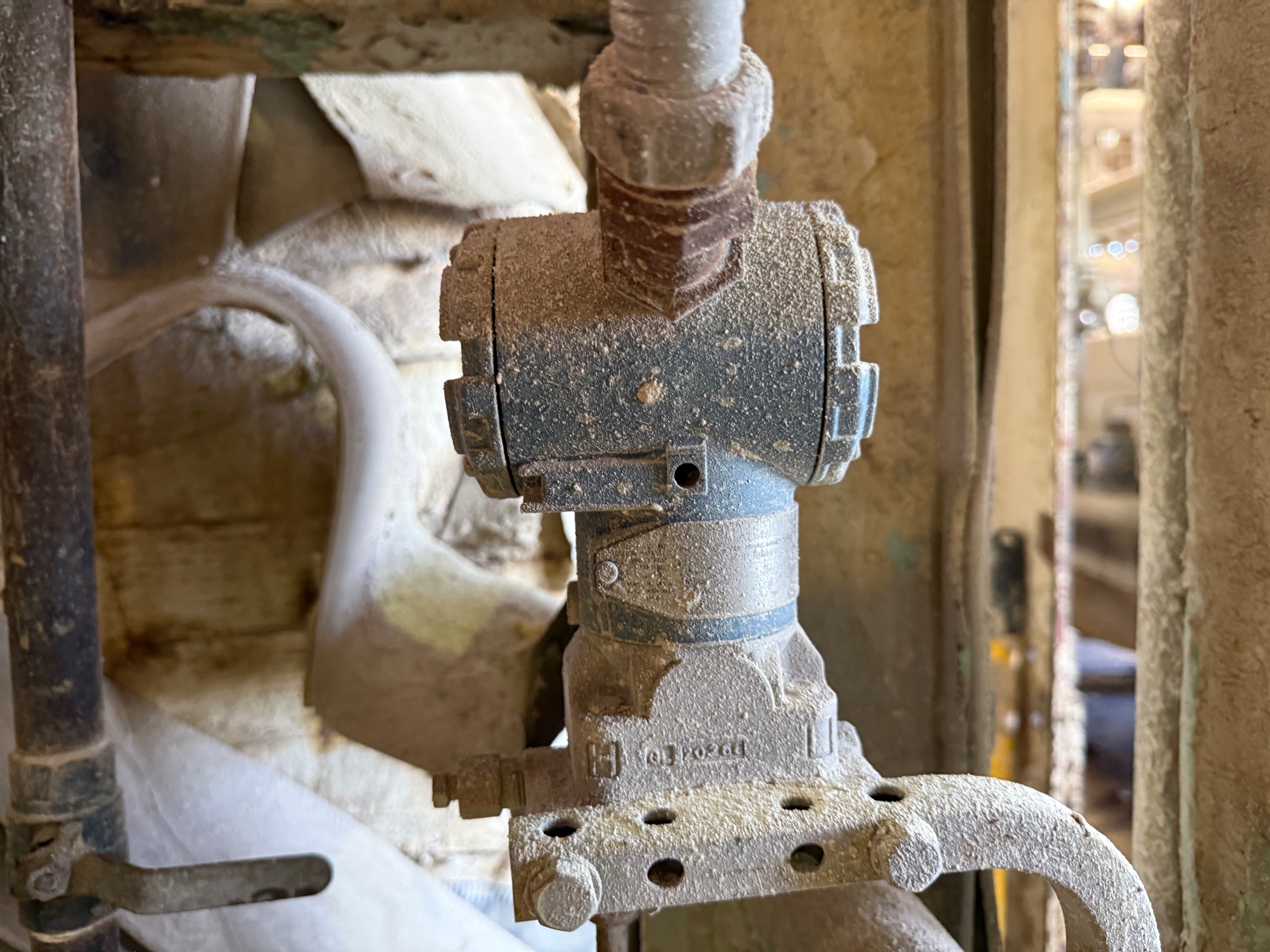 BULK QTY OF INSTRUMENTATION THROUGHOUT SECOND FLOOR - undefined