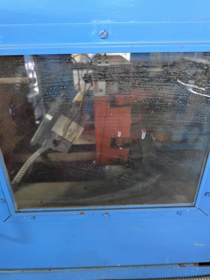 1982 AVNET H20E DIE CASTING MACHINE - undefined