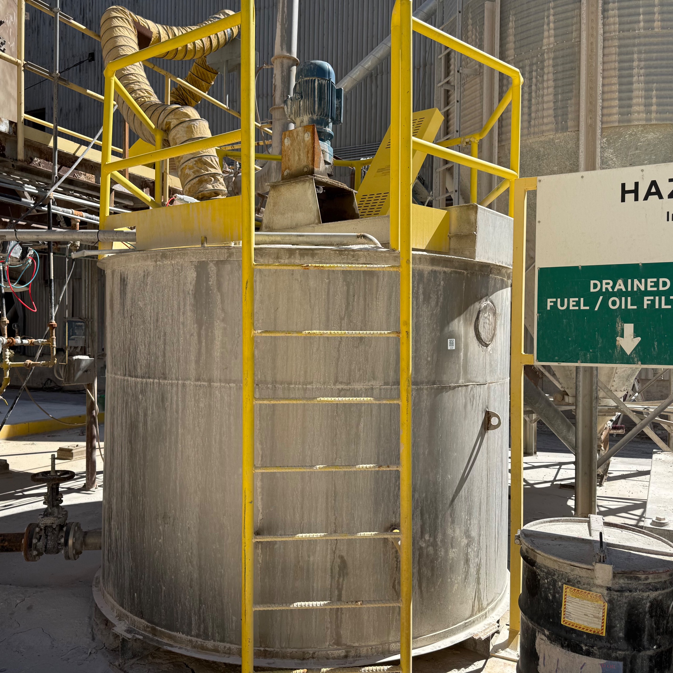 WATER MIXER TANK - undefined