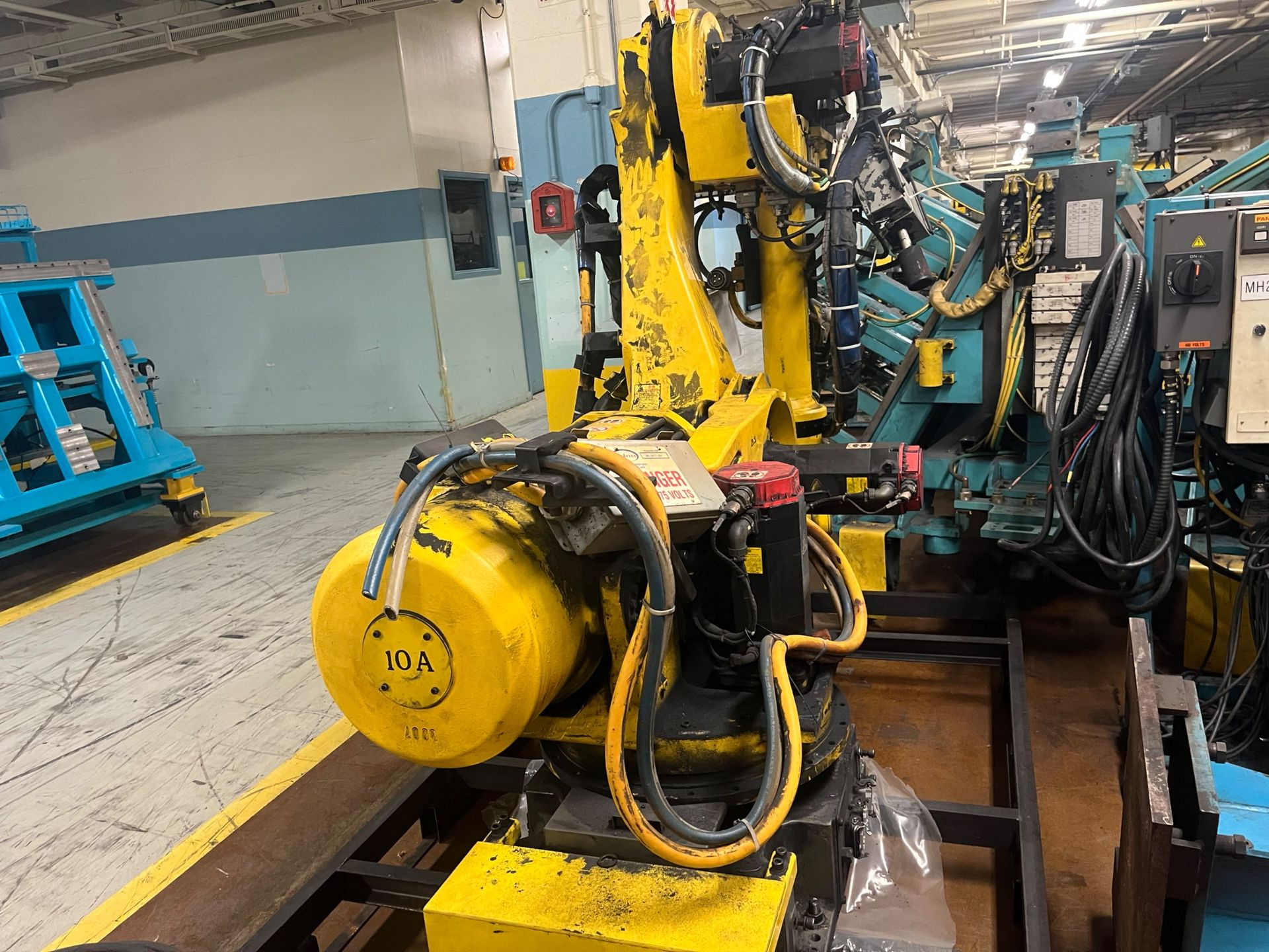 2000 FANUC S-430I R/165 ARTICULATED ROBOT - undefined