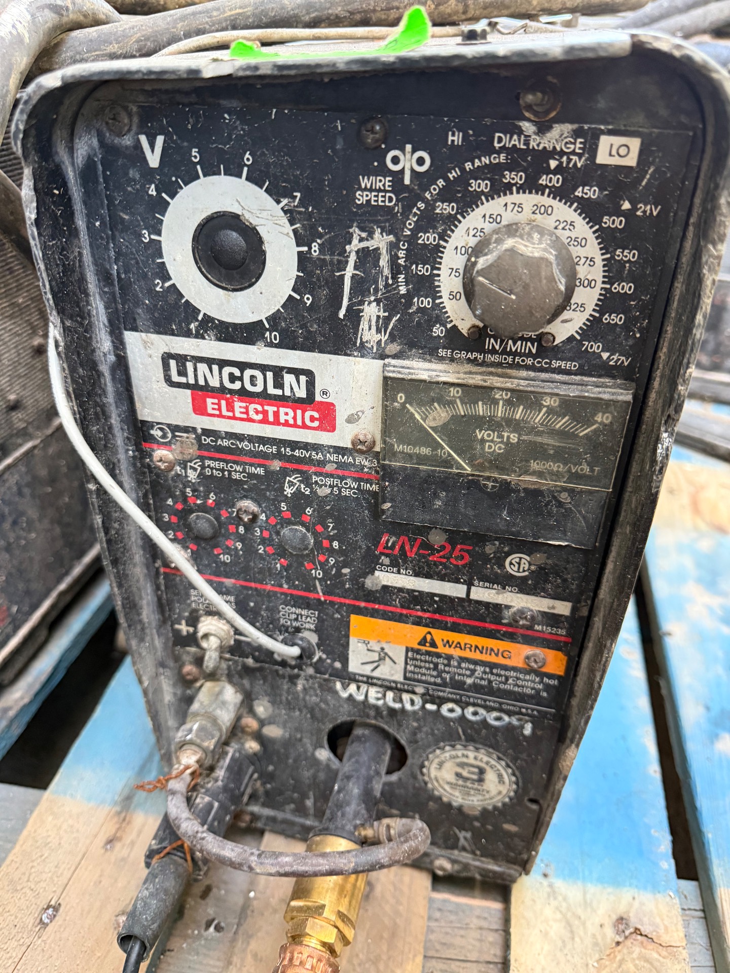 LINCOLN ELECTRIC LN-25 WIRE FEEDER - undefined