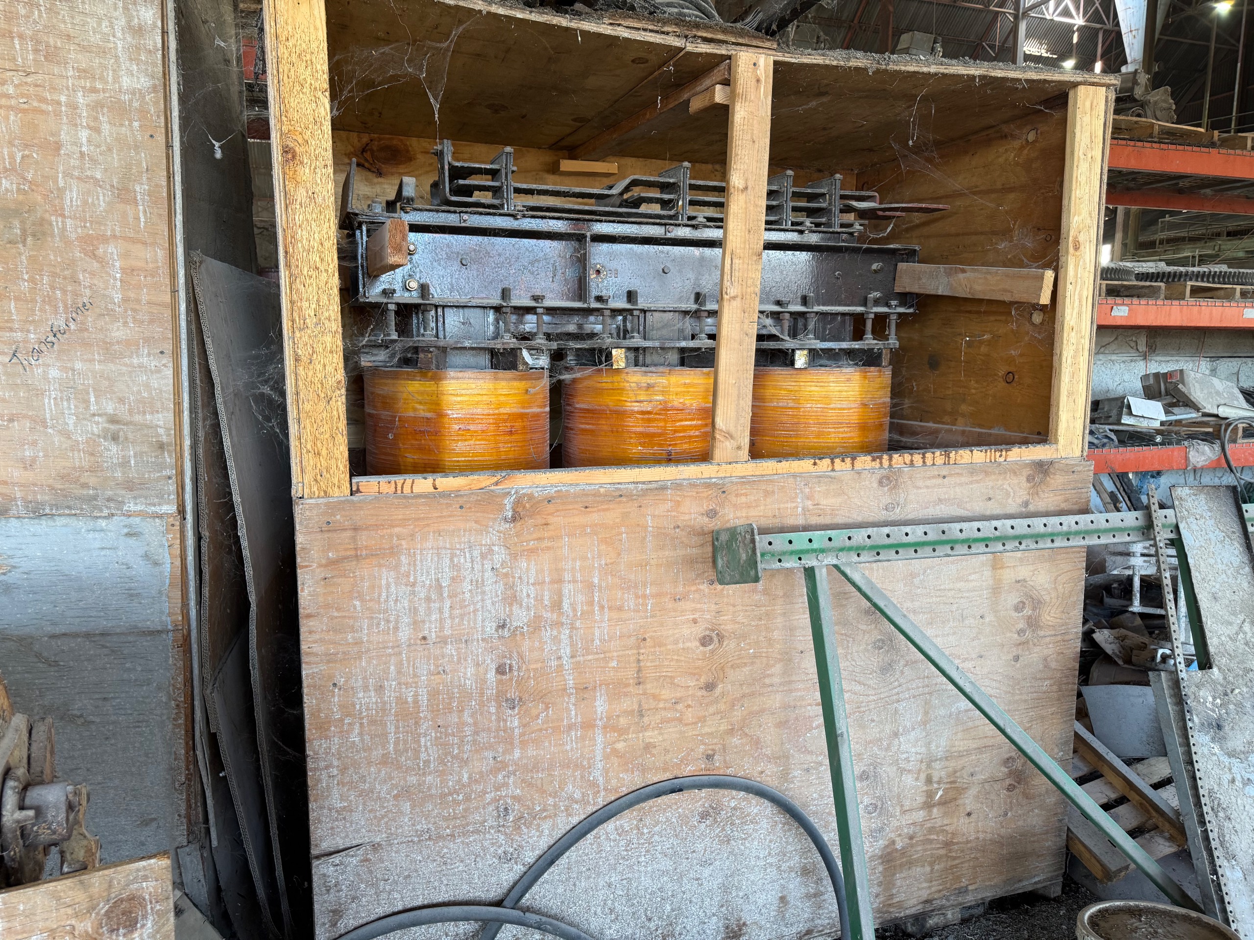 DRY TYPE TRANSFORMER - undefined