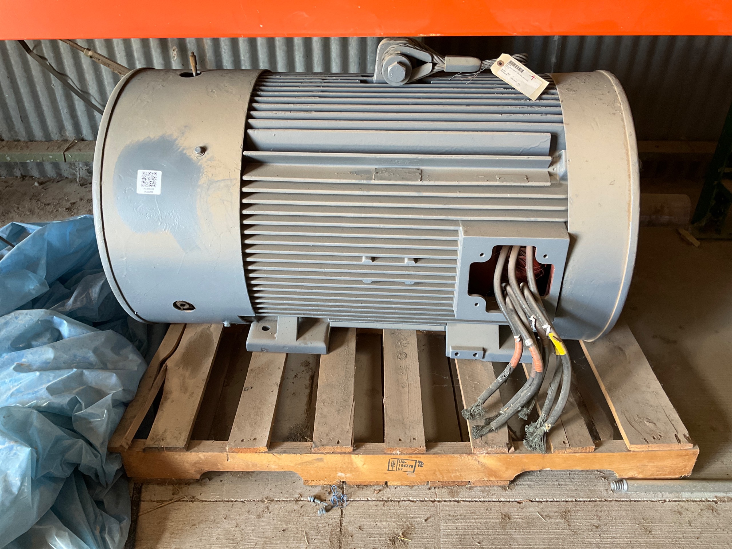 AC MOTOR - undefined