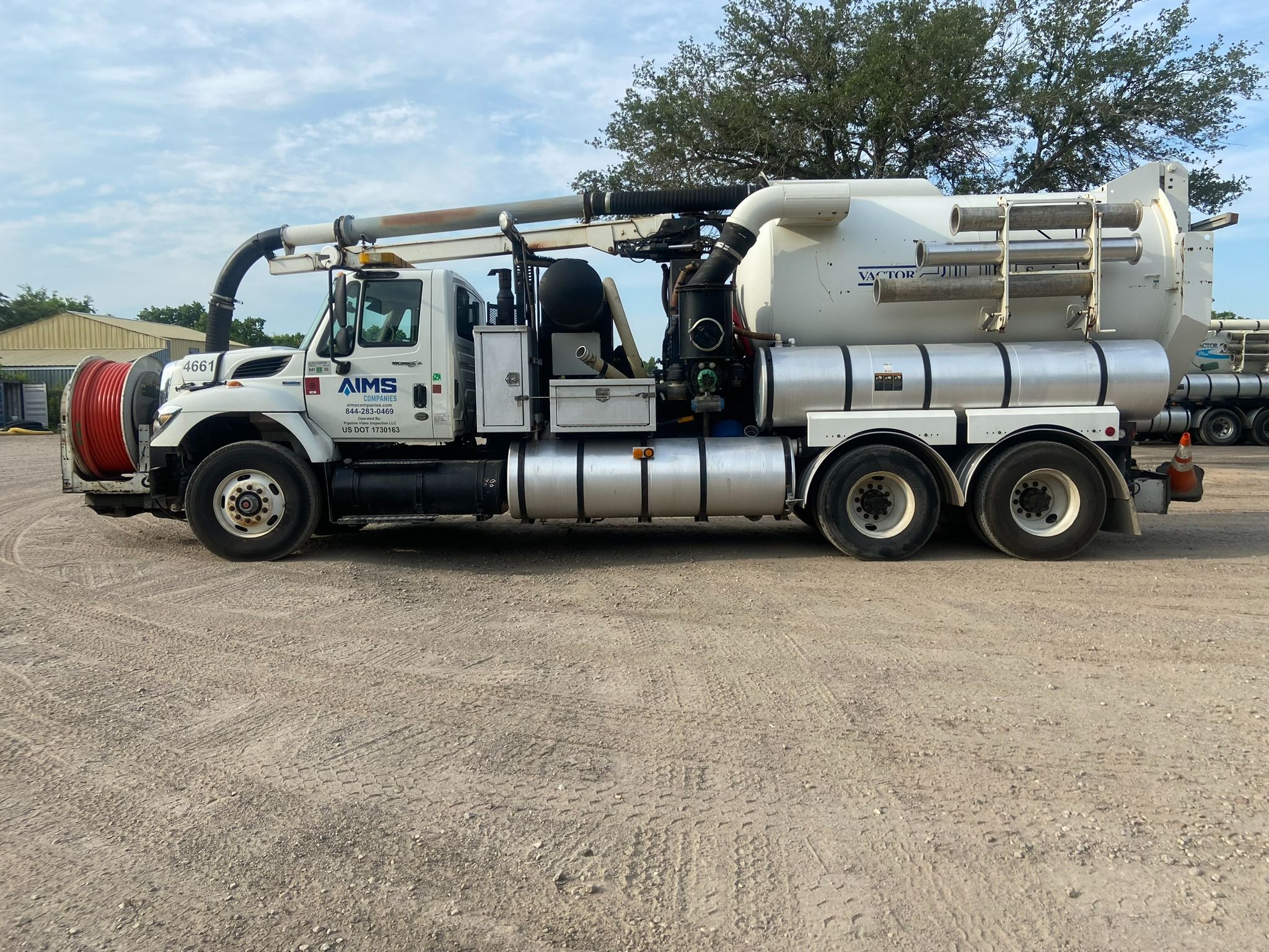 2008 INTERNATIONAL SF625 WORKSTAR 7400 VACUUM TRUCK - undefined