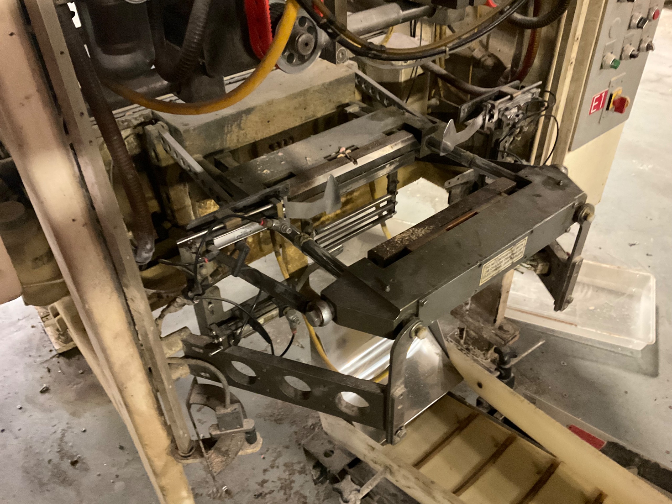 TRIANGLE SB82C/A612H1RNS BAGGER - undefined