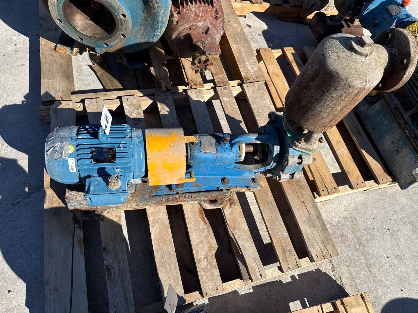 LABOUR DPL PUMP & 5 HP MOTOR ASSEMBLY - undefined